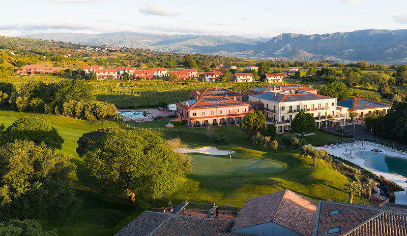 Picciolo Etna Golf Resort & SPA Curio Collection by Hilton