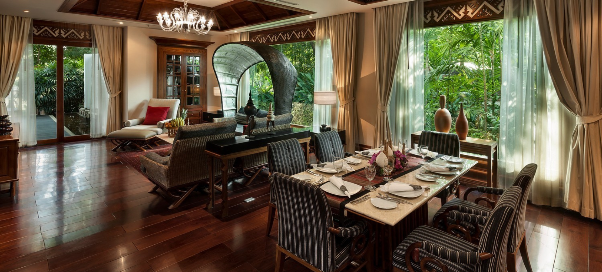 RatiLanna Riverside Spa Resort