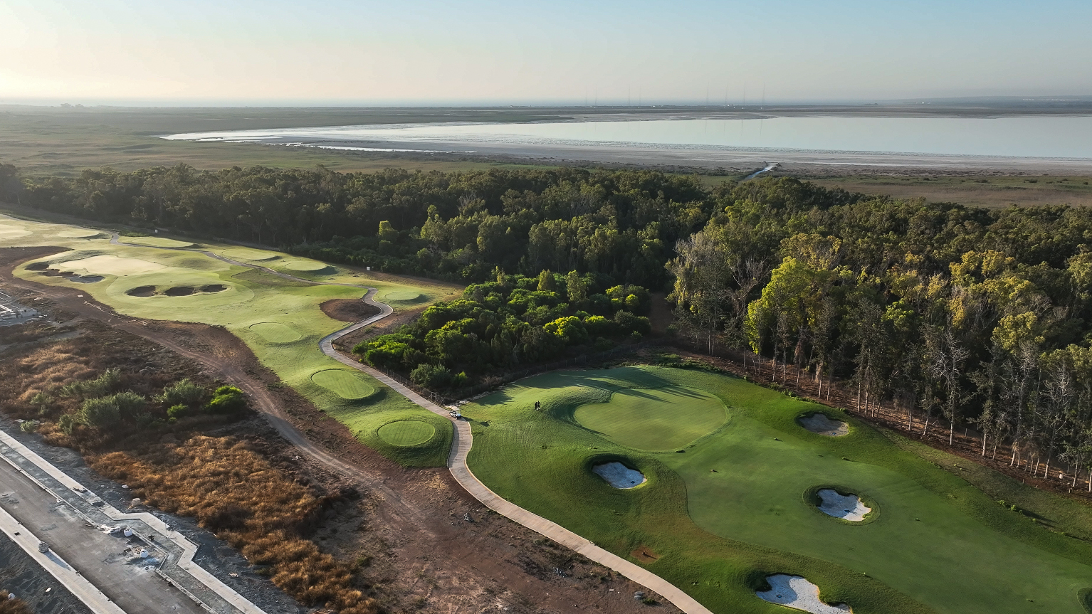 Super deal- 5 pól i Aphrodite Hills !!! 14-21 listopada 2026